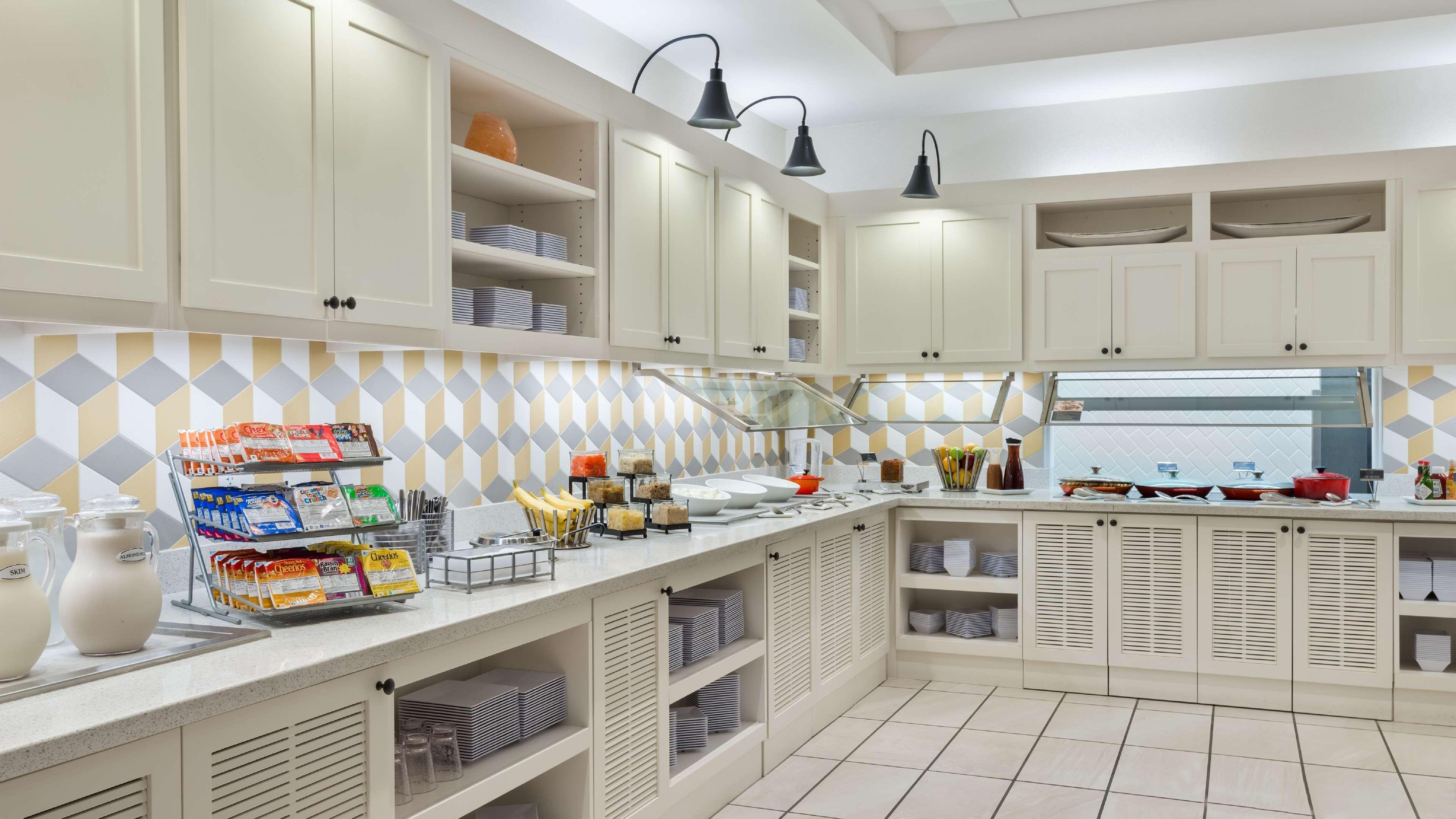 Hyatt Place Austin/Round Rock Restaurant photo